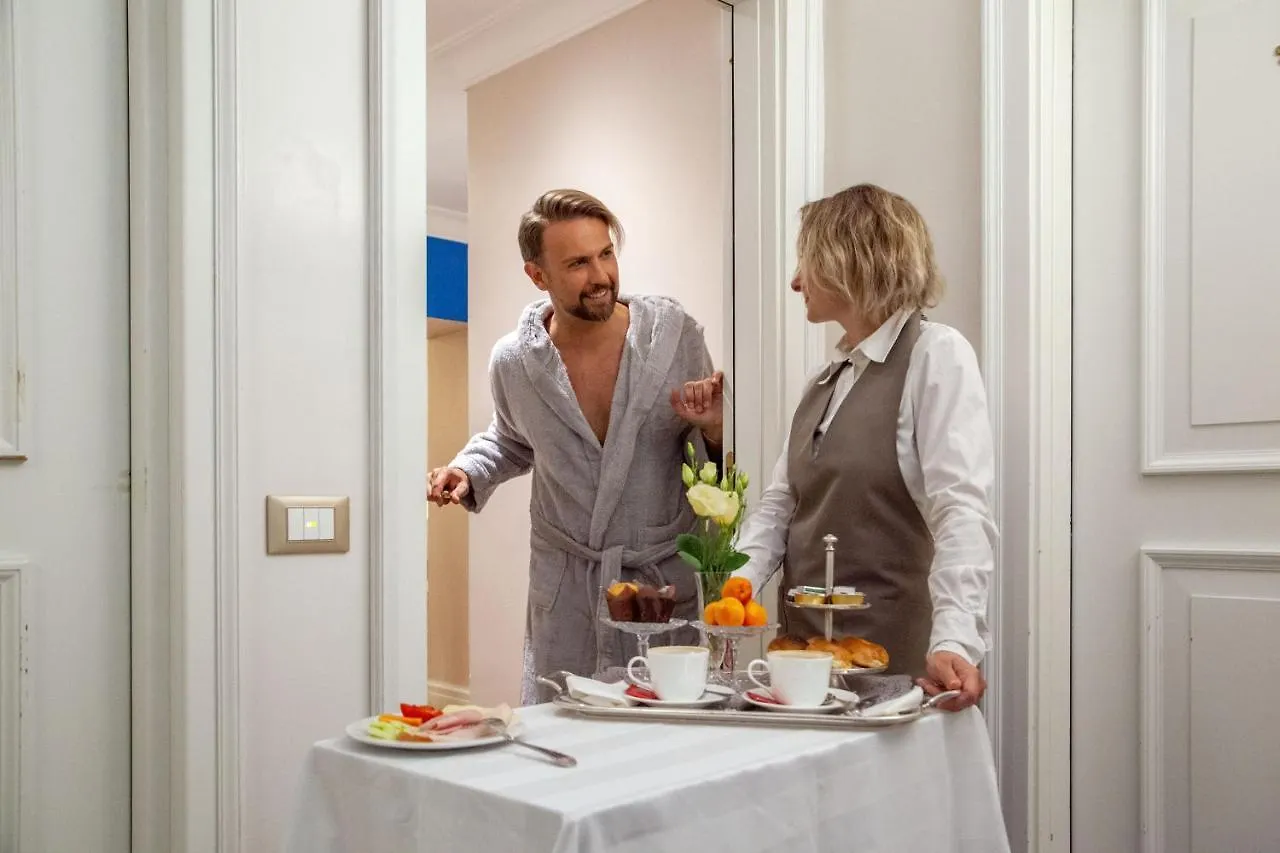 Hotel Mozart Rzym